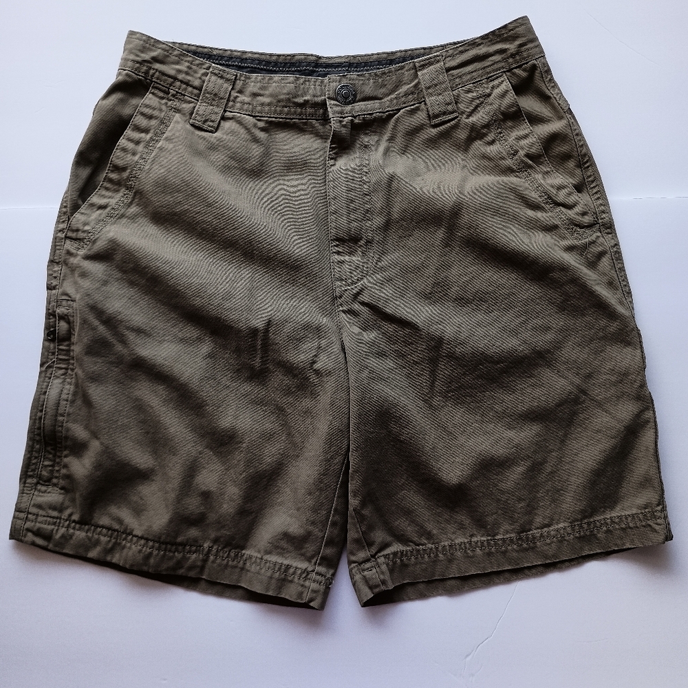 Columbia Tan Flat Front Shorts Men's - Size 32